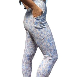 BCBGENERATION floral print high waisted leggings pink blue XL